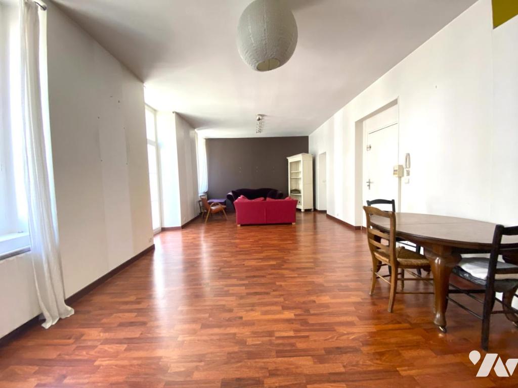 Flat Rue Joubert in Angers