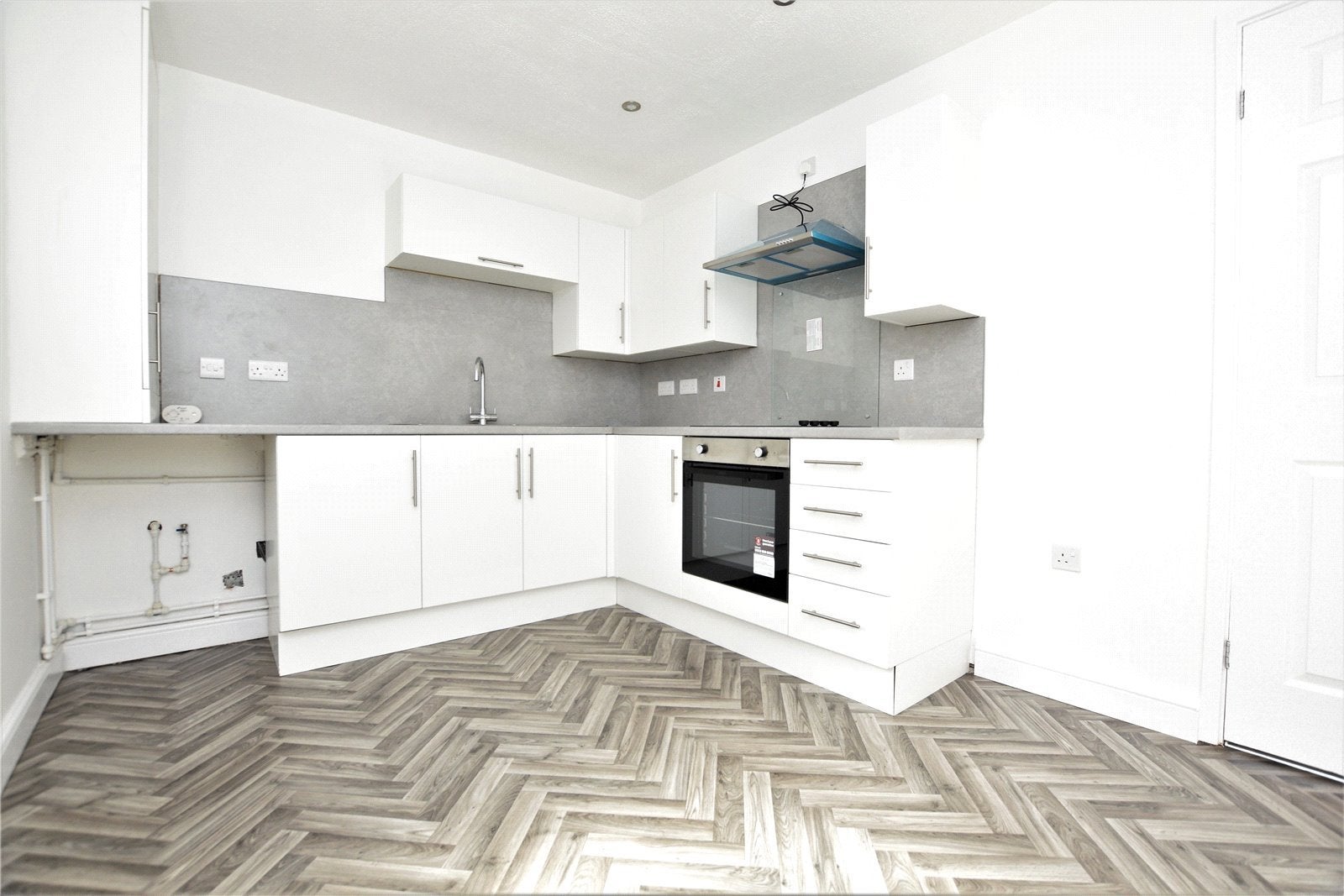 House Raynville Rise in Leeds