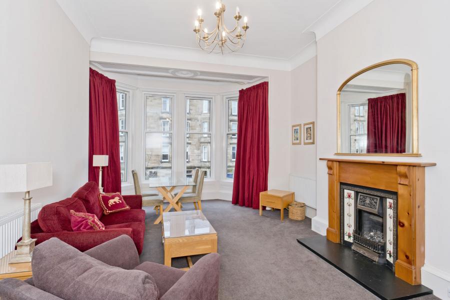 Flat Strathearn Road in City of Edinburgh
