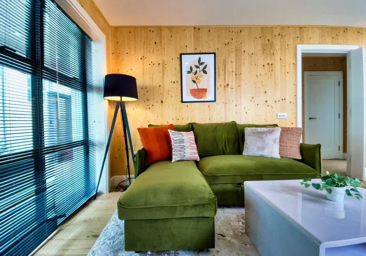 Flat Hogarth Road in Portslade by Sea