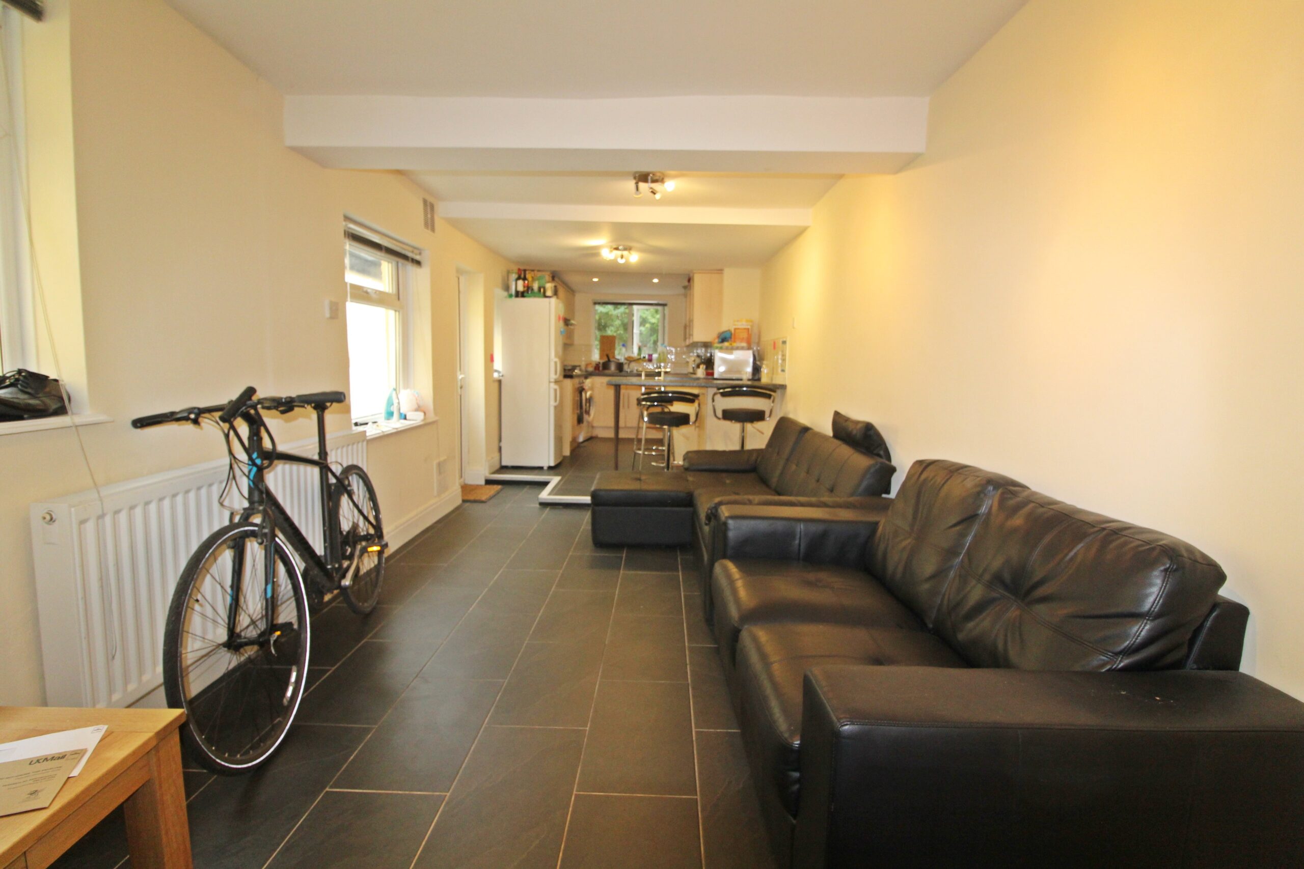 Flat Coburn Street in Cardiff