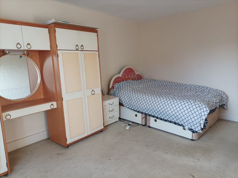 Room Fairholt Road in Greater London
