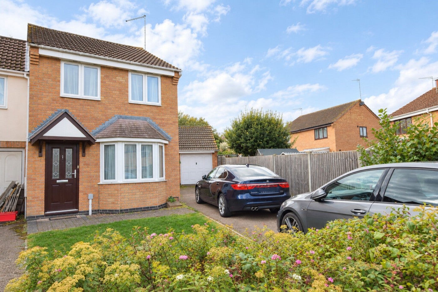 House Lake Way in Huntingdonshire