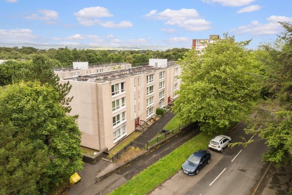 Flat Acre Road in Glasgow