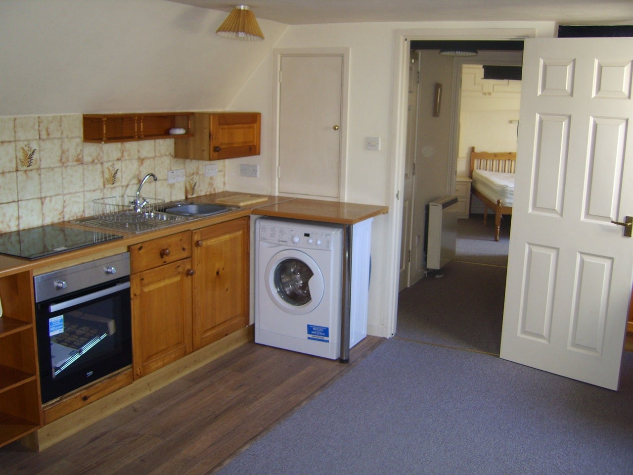 Flat New Street in Plymouth