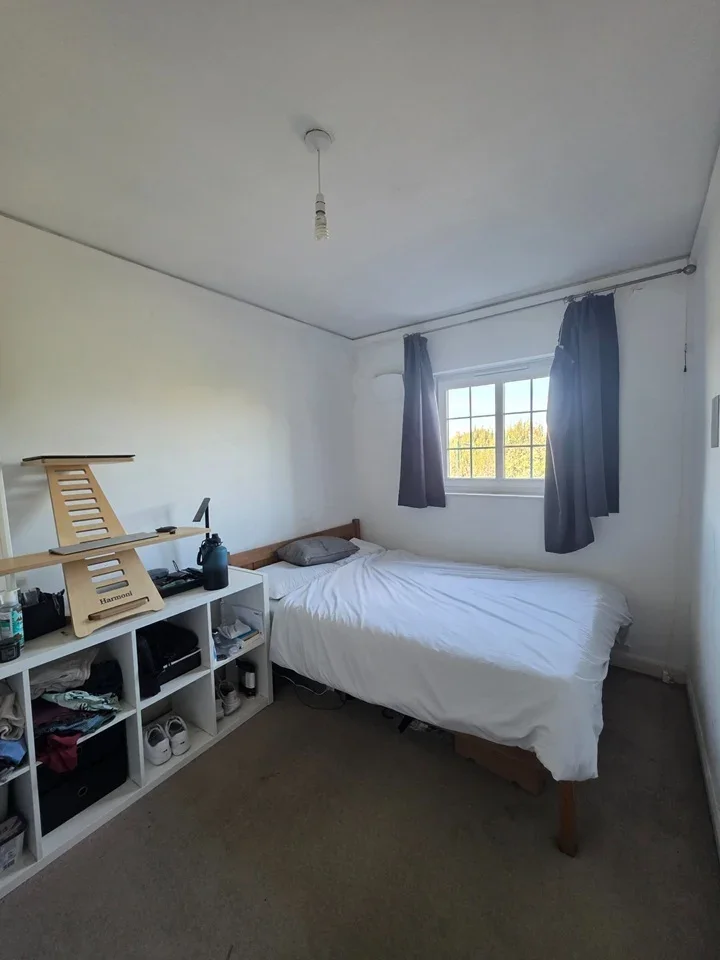 Room Richmond Road in Greater London
