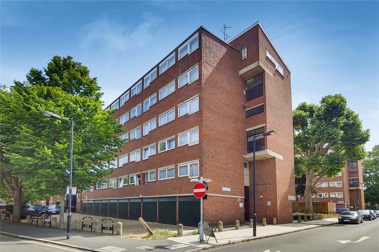 Flat Morley Street in Greater London