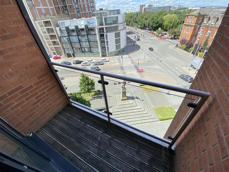 Flat Chapel Street in Salford