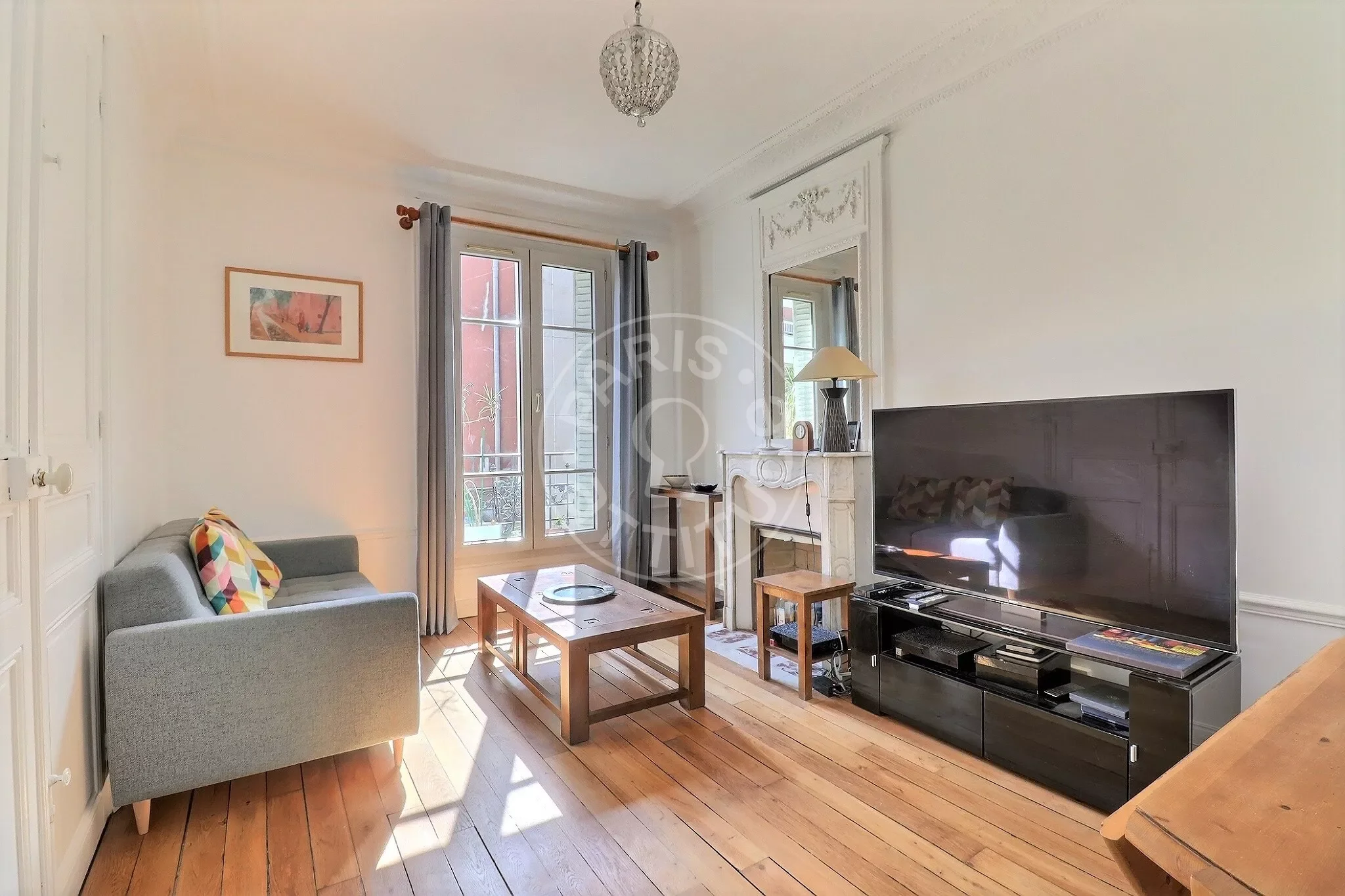 Appartement Rue de la Croix Nivert à Paris