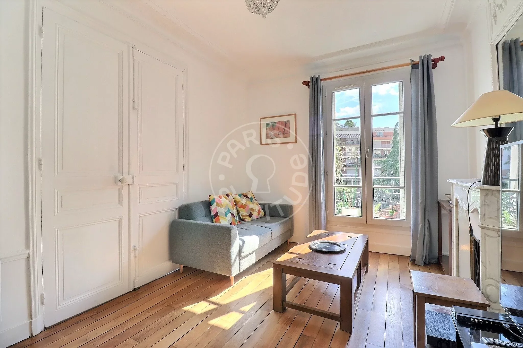 Appartement Rue de la Croix Nivert à Paris