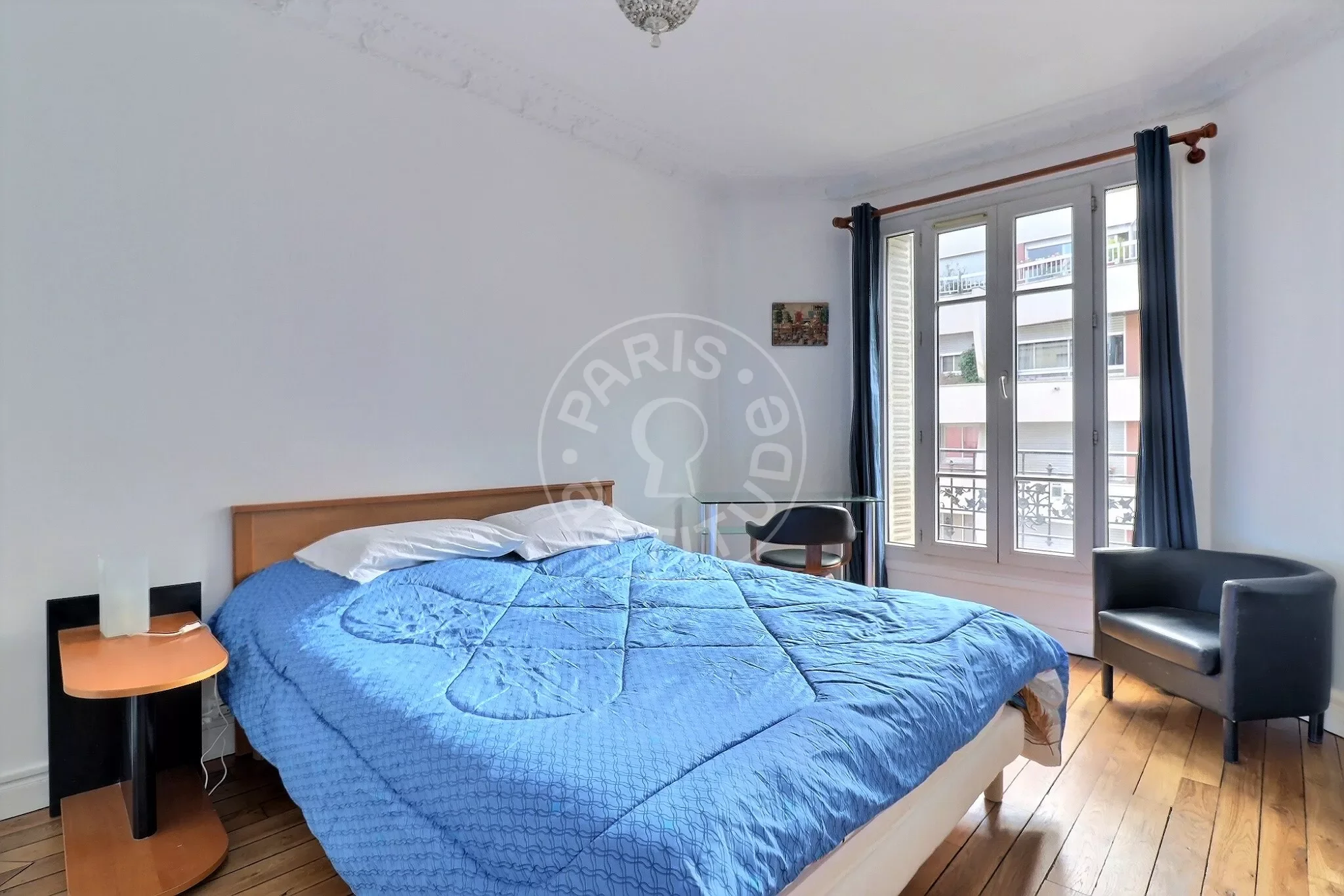 Appartement Rue de la Croix Nivert à Paris