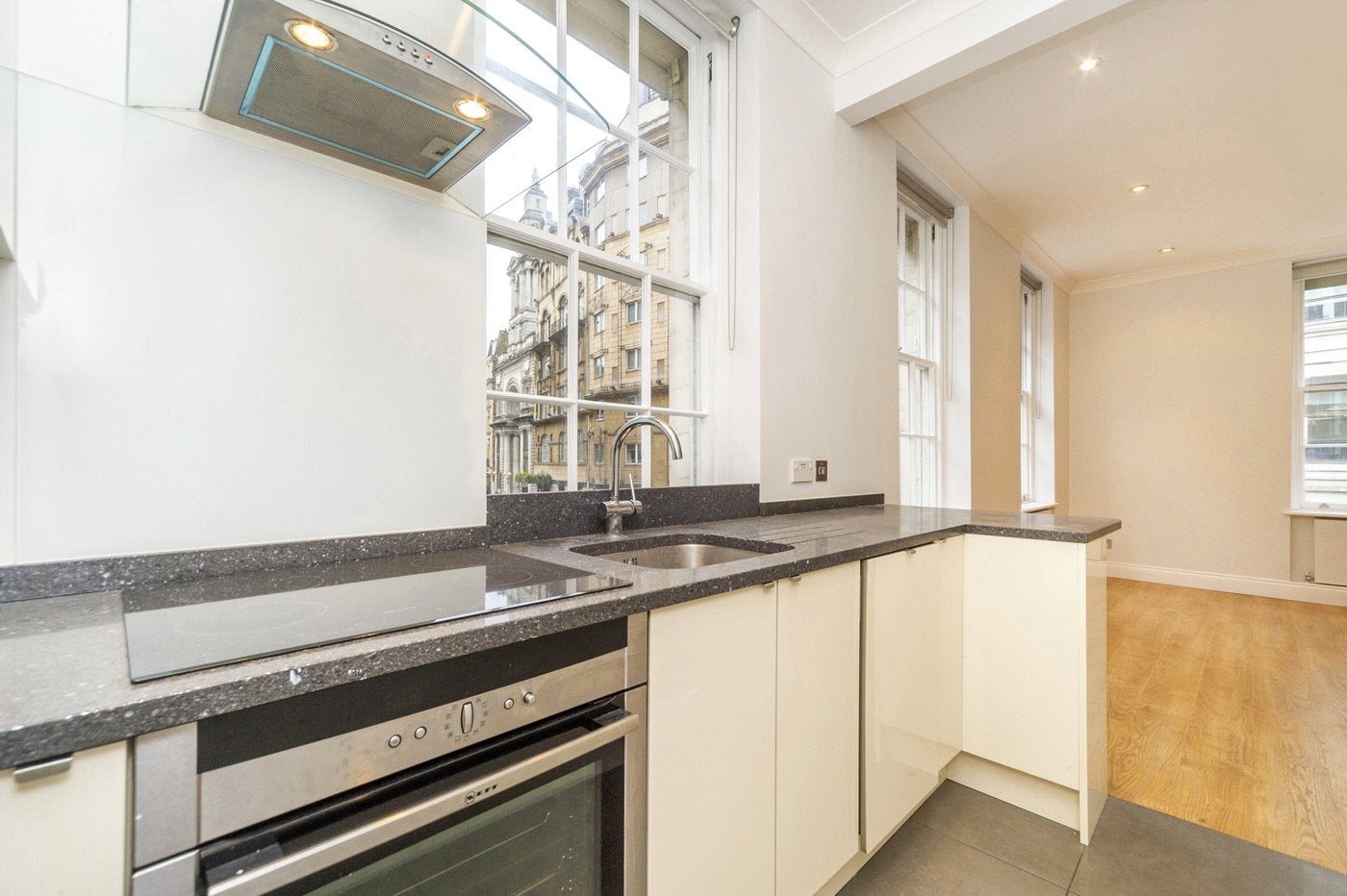 Flat Clarges Street in City of Westminster