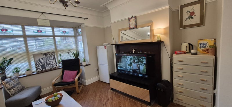 Room Meadowfield Avenue in Newcastle upon Tyne