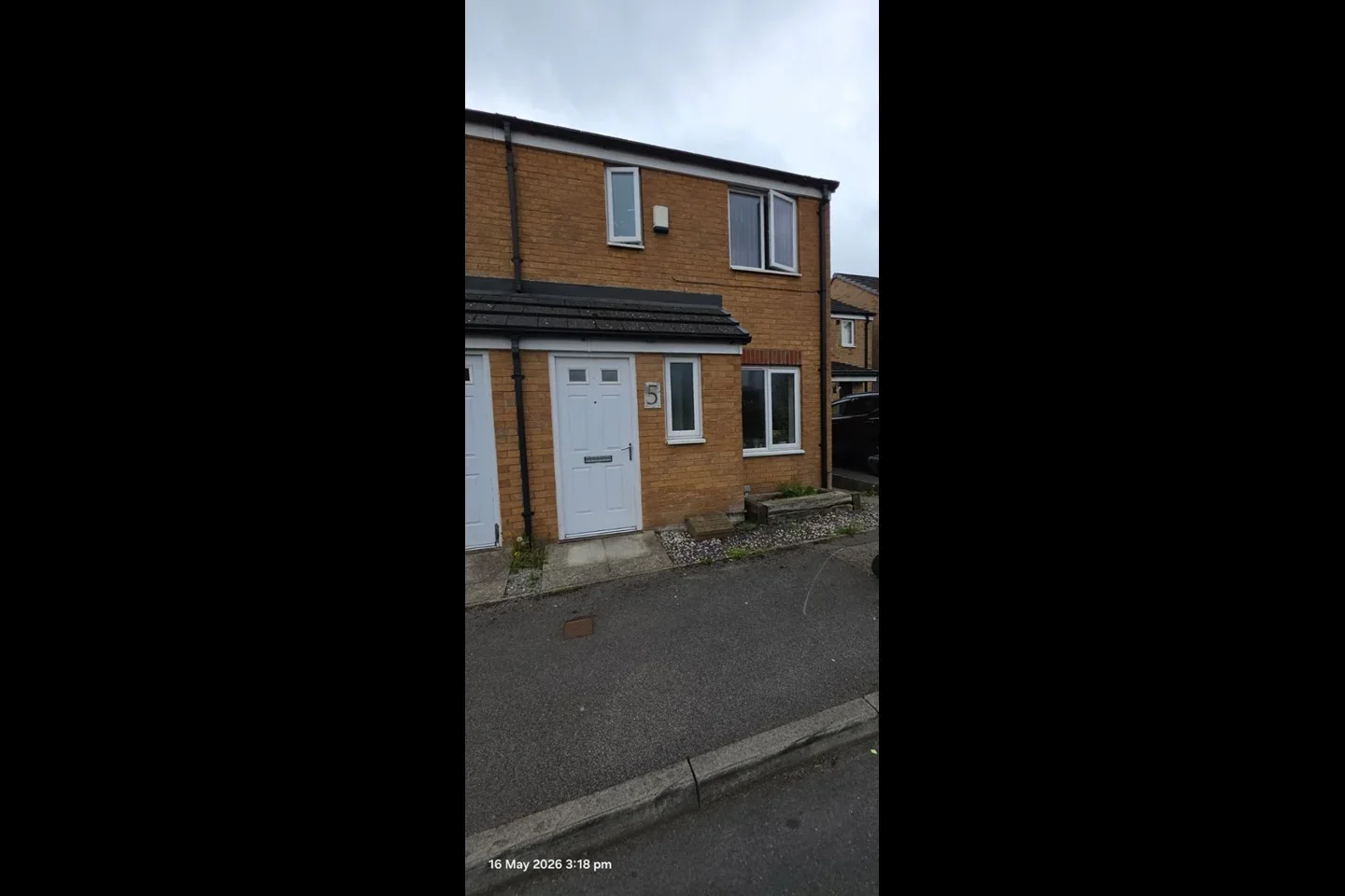 House Cherry Grove in Bradford