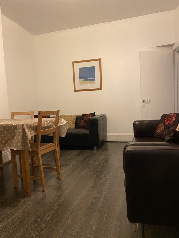 Flat Archery Terrace in Leeds