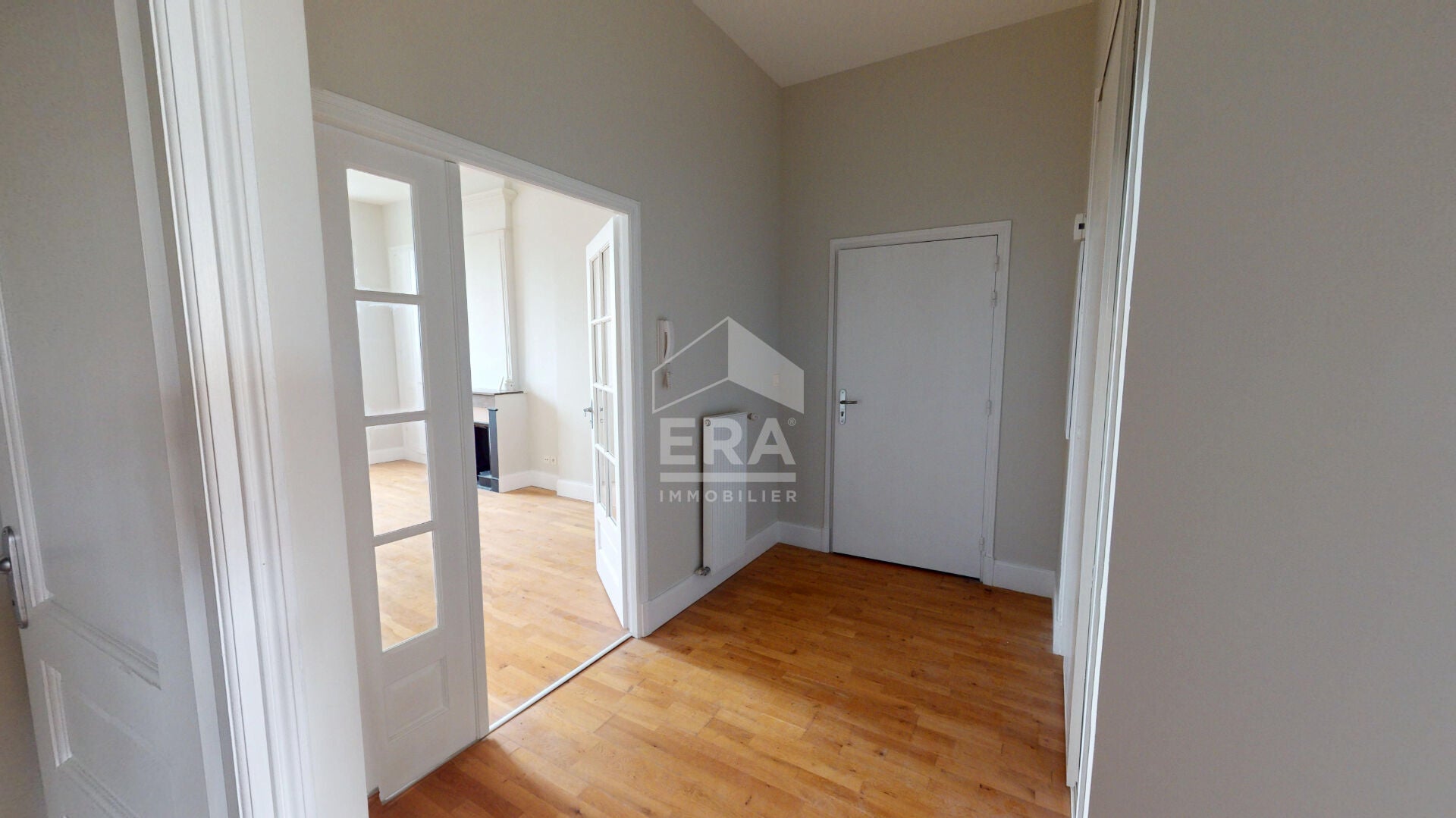 Flat Rue Louise de Savoie in Pont-d'Ain