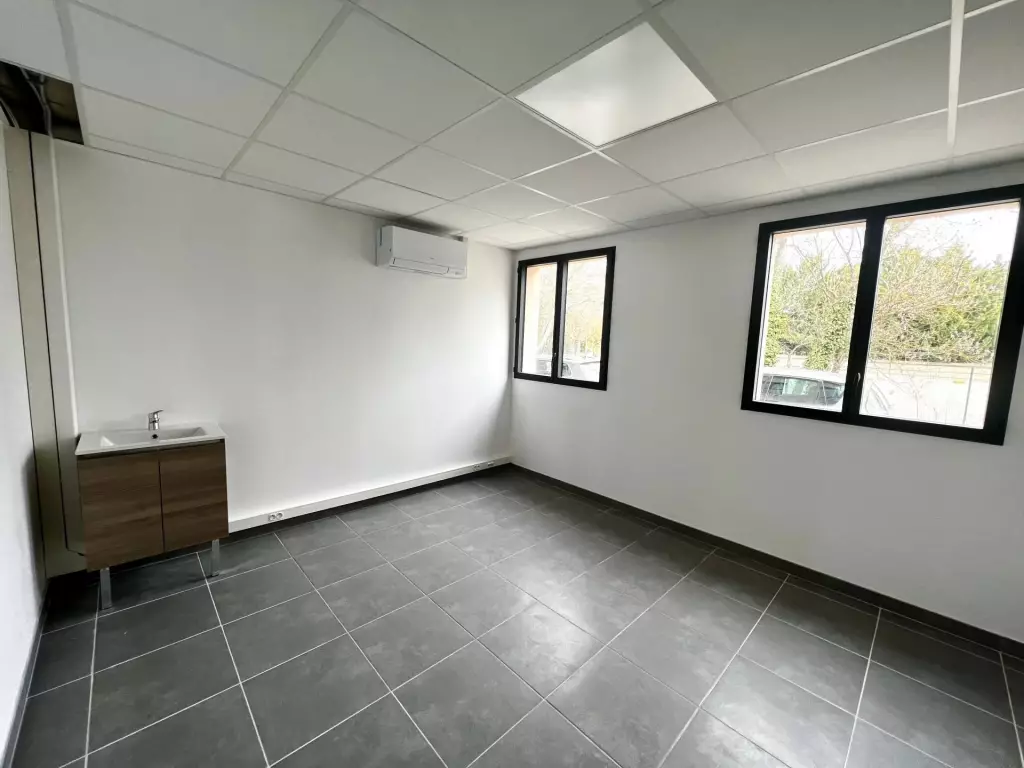 Appartement Rue des Écoles à Venelles
