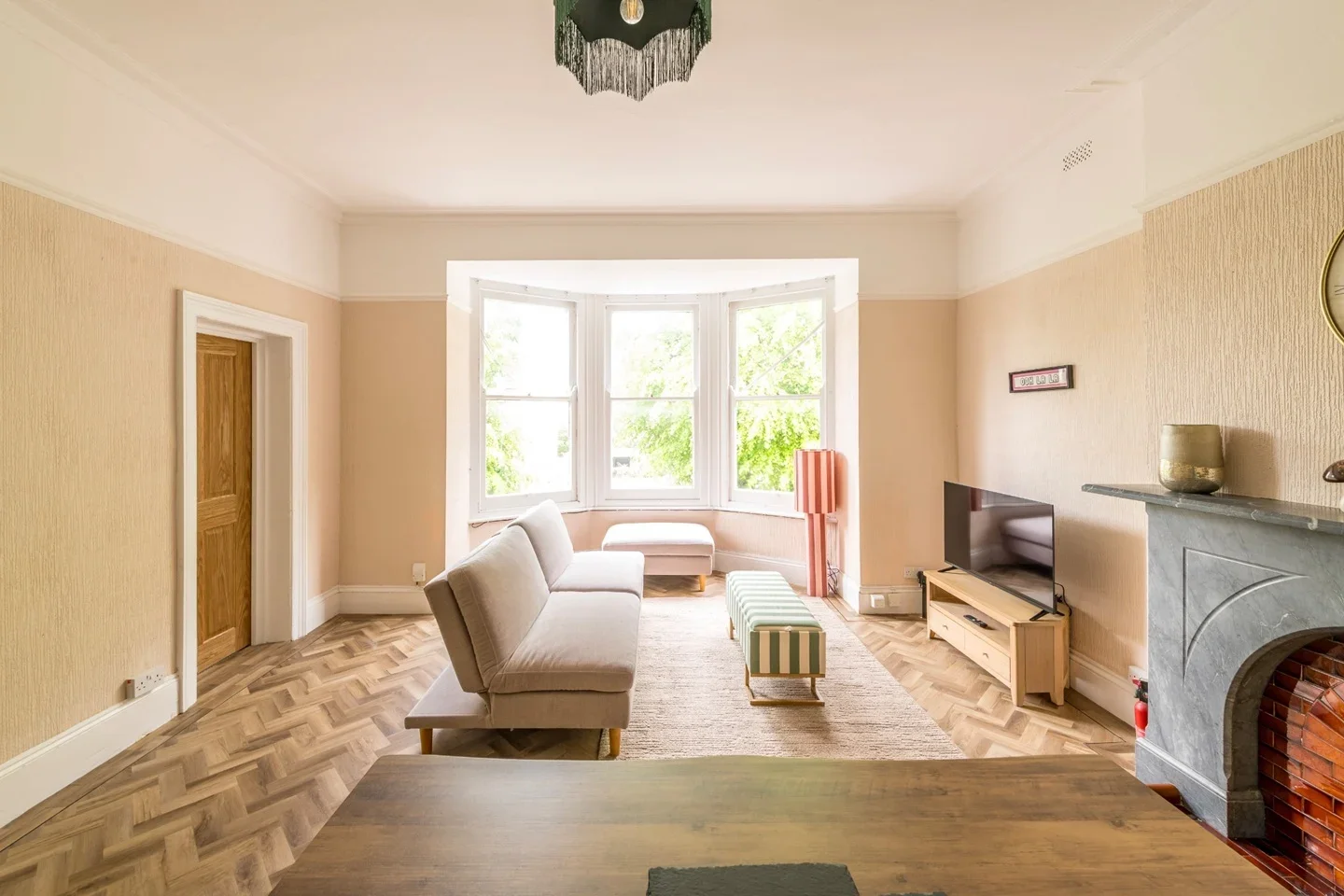 Flat Alma Road in Bristol
