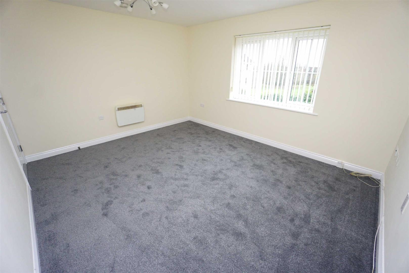 Flat Browsholme Avenue in Preston