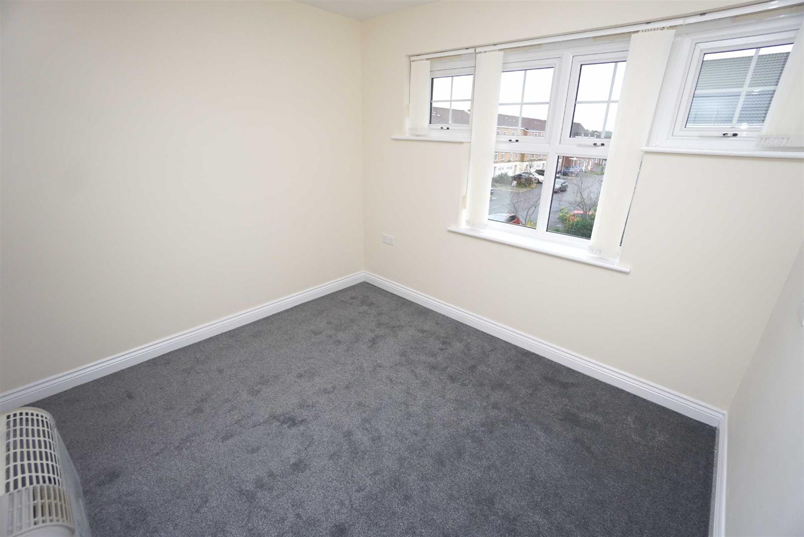 Flat Browsholme Avenue in Preston