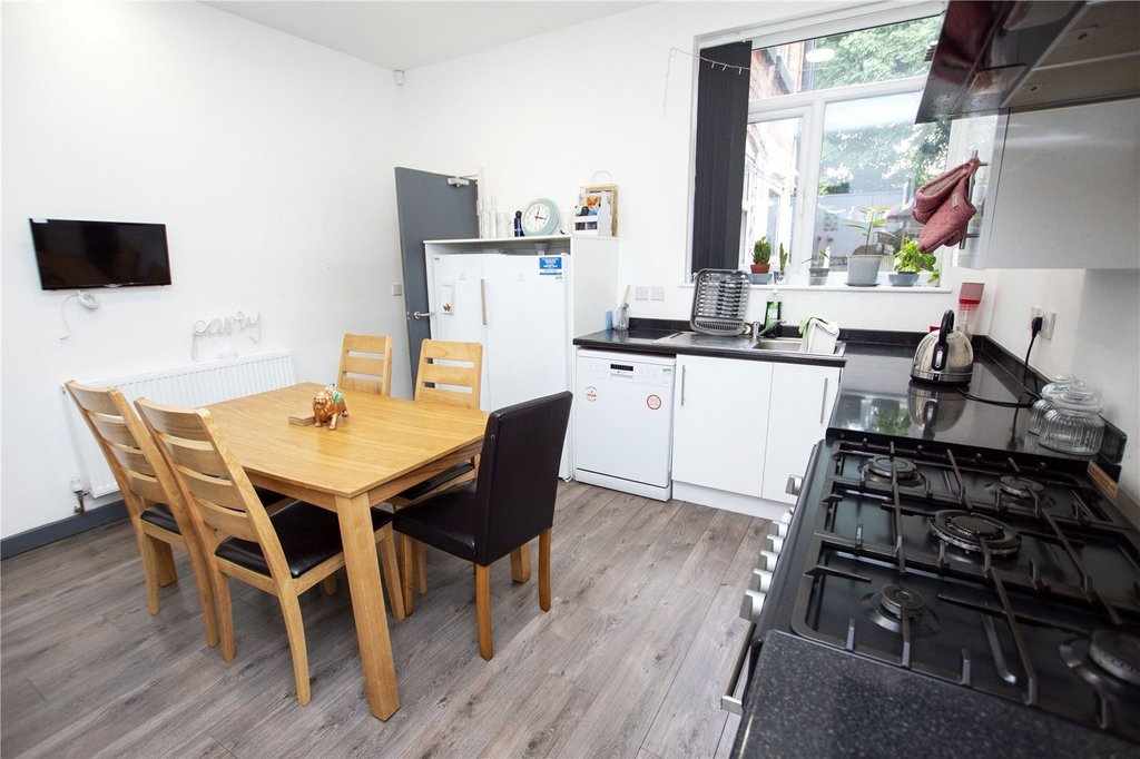 Flat Pershore Road in Birmingham