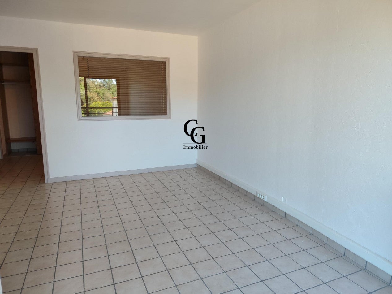 Flat Rue de la Gare in La Caillaudière