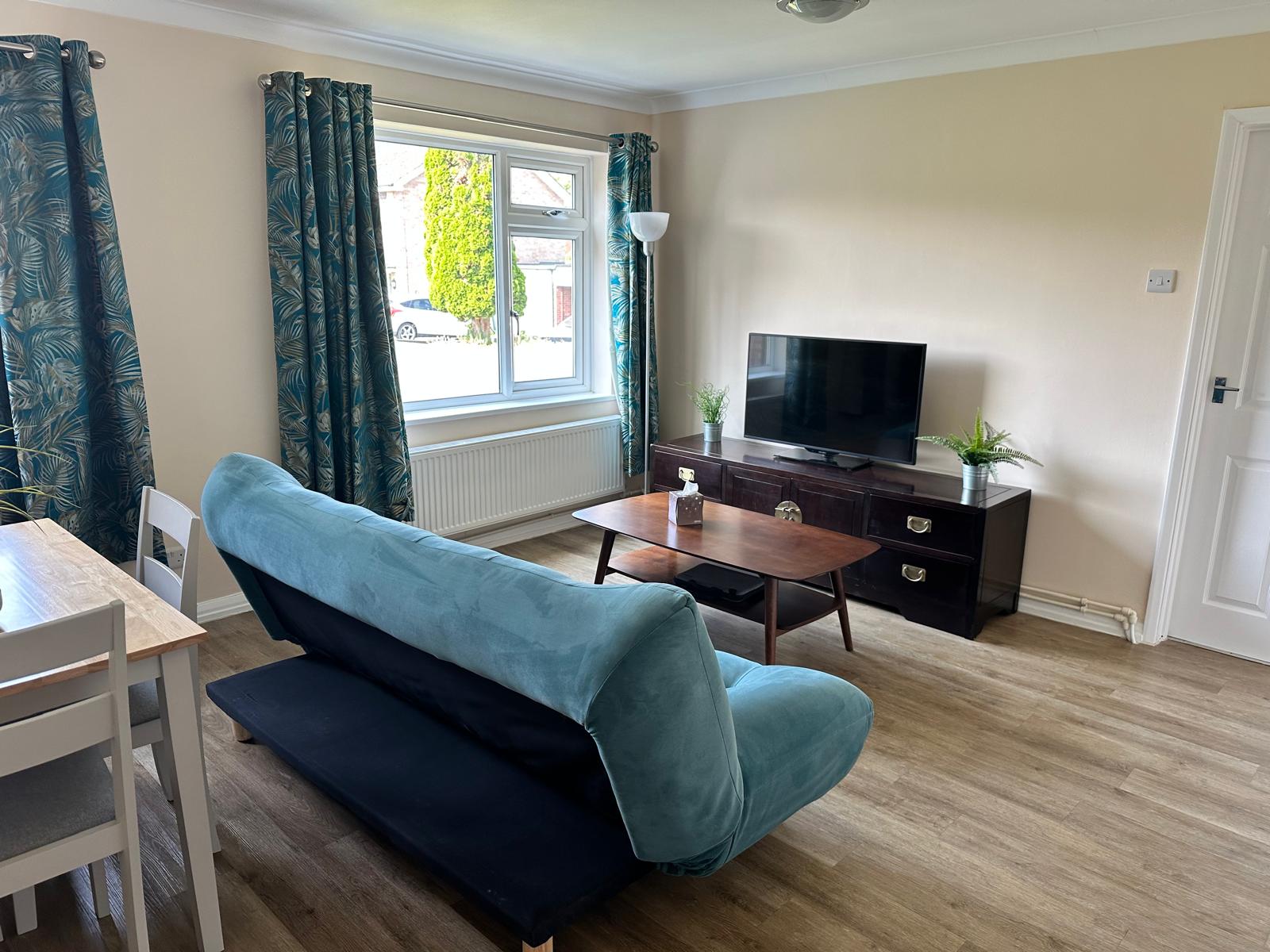 Flat Meadow Close in Stratford-on-Avon
