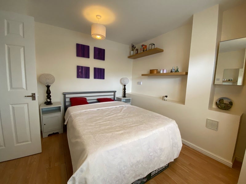 Flat Lettsom Street in Greater London