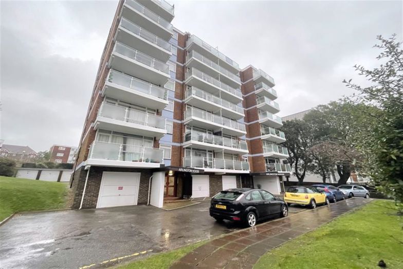 Flat Upperton Road in Eastbourne