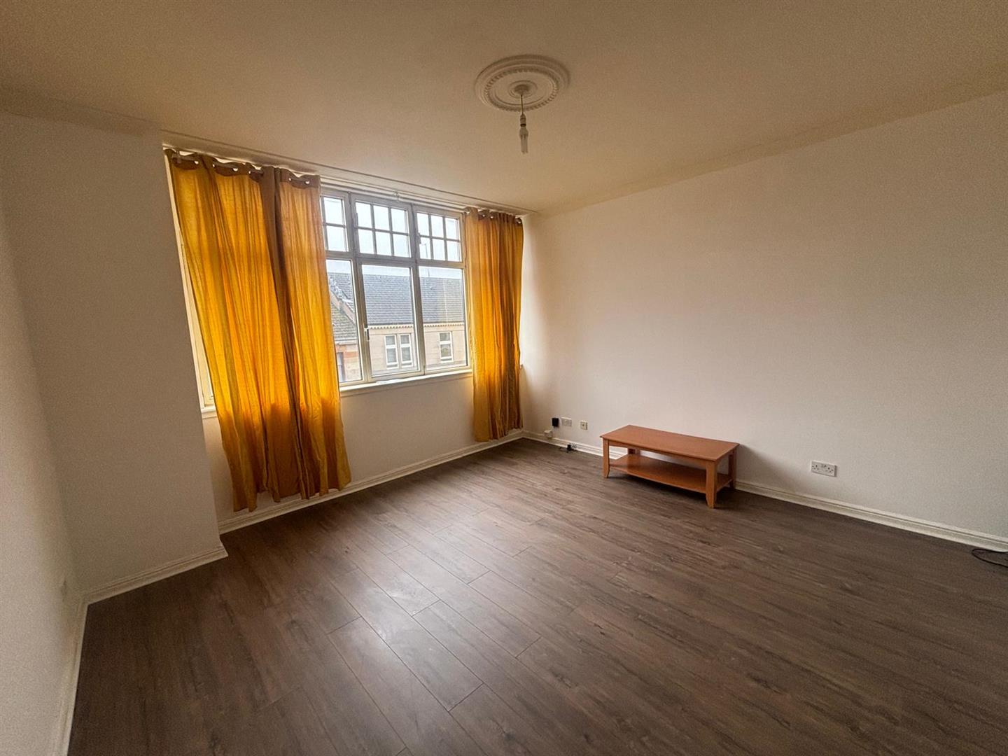Flat Clarendon Street in Glasgow