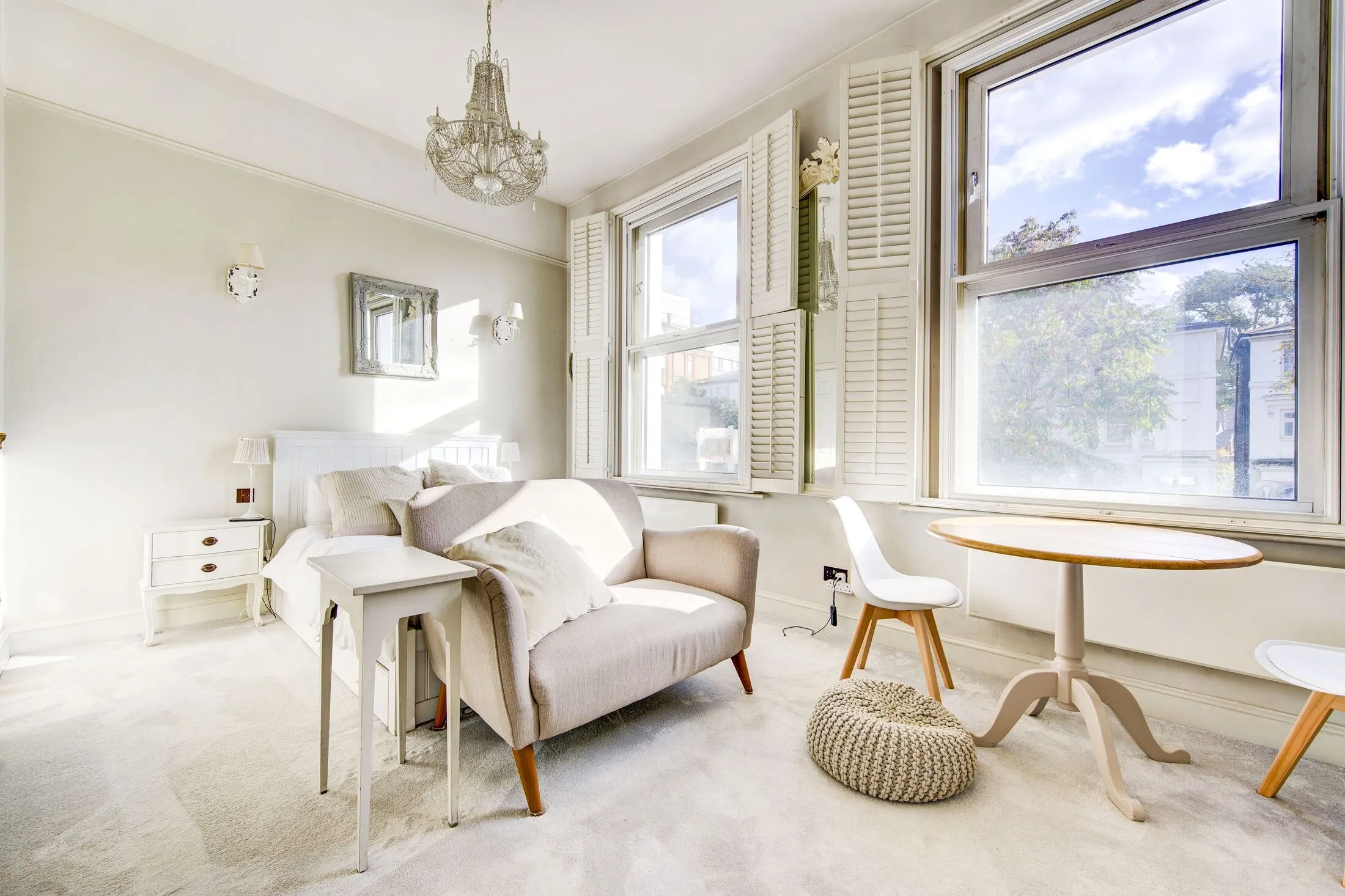 Flat Fawcett Street in Greater London