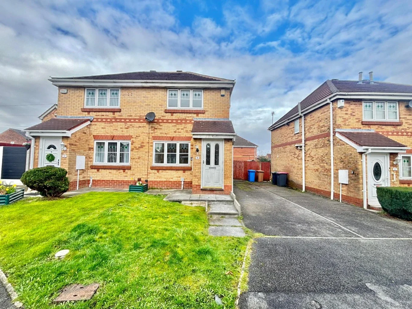 House Hinchley Way in Salford