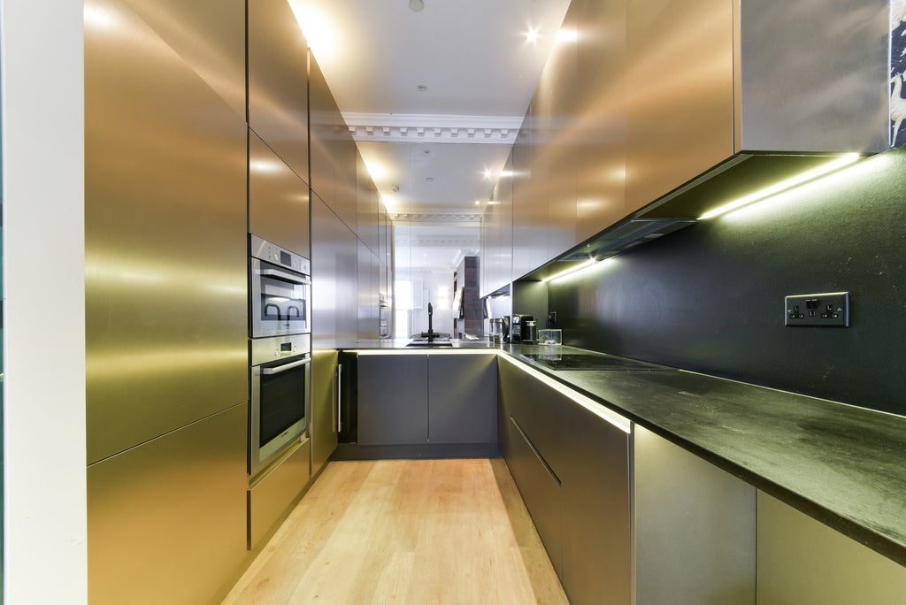 Flat King's Road in Greater London