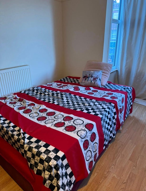 Room Upper Elmers End Road in Greater London