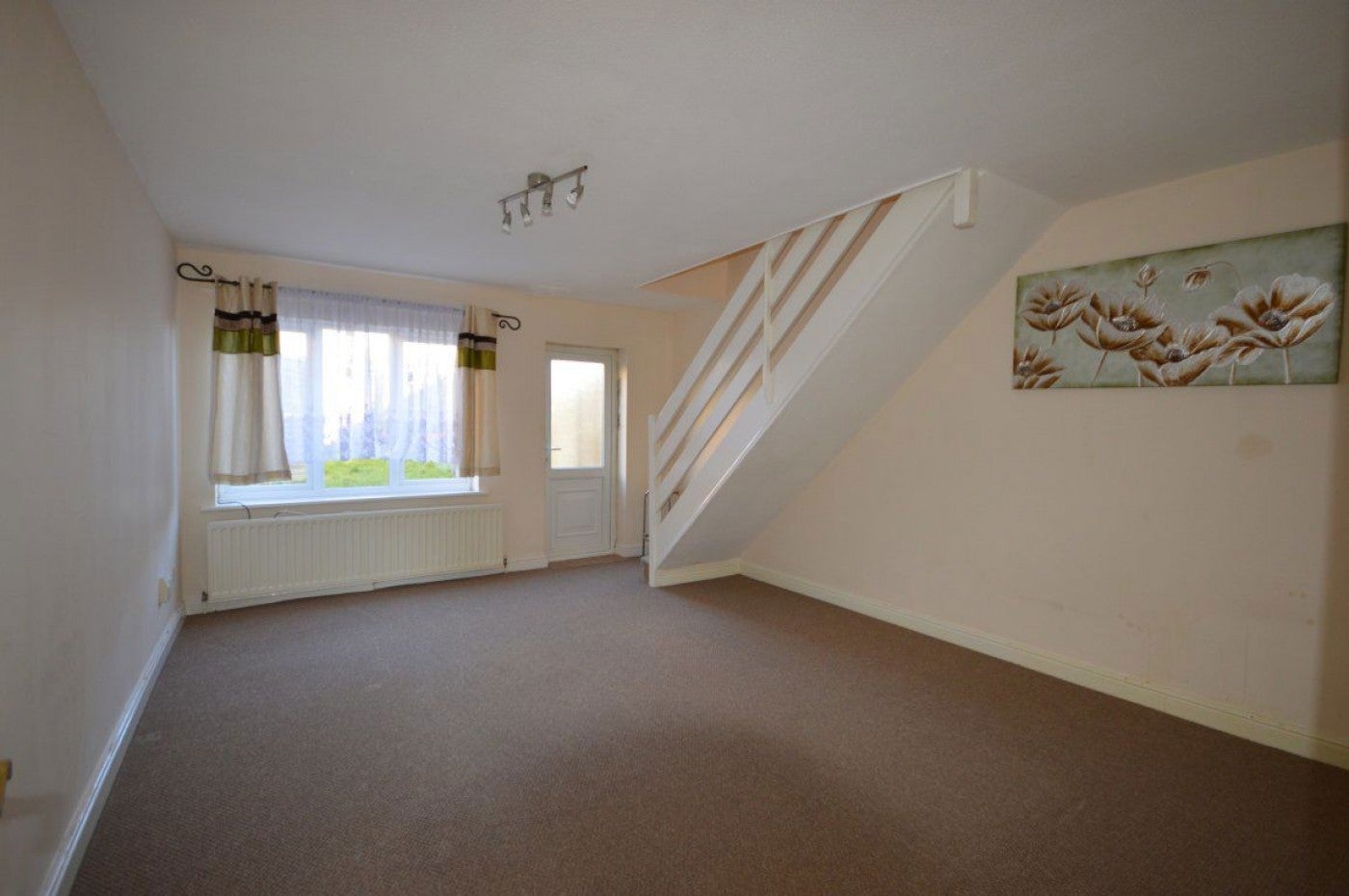 House Larch Road in Corby