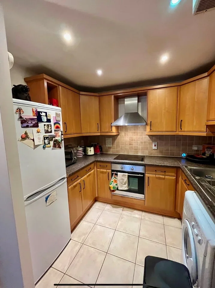 Flat Stockwell Road in Greater London