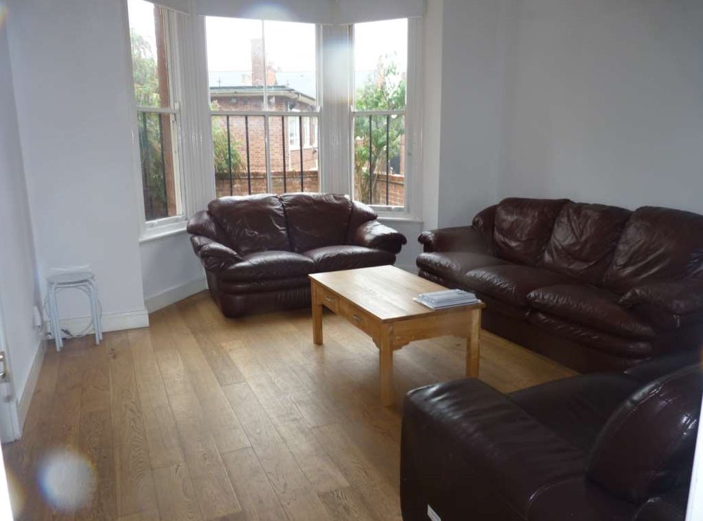 Flat Derby Road in Nottingham