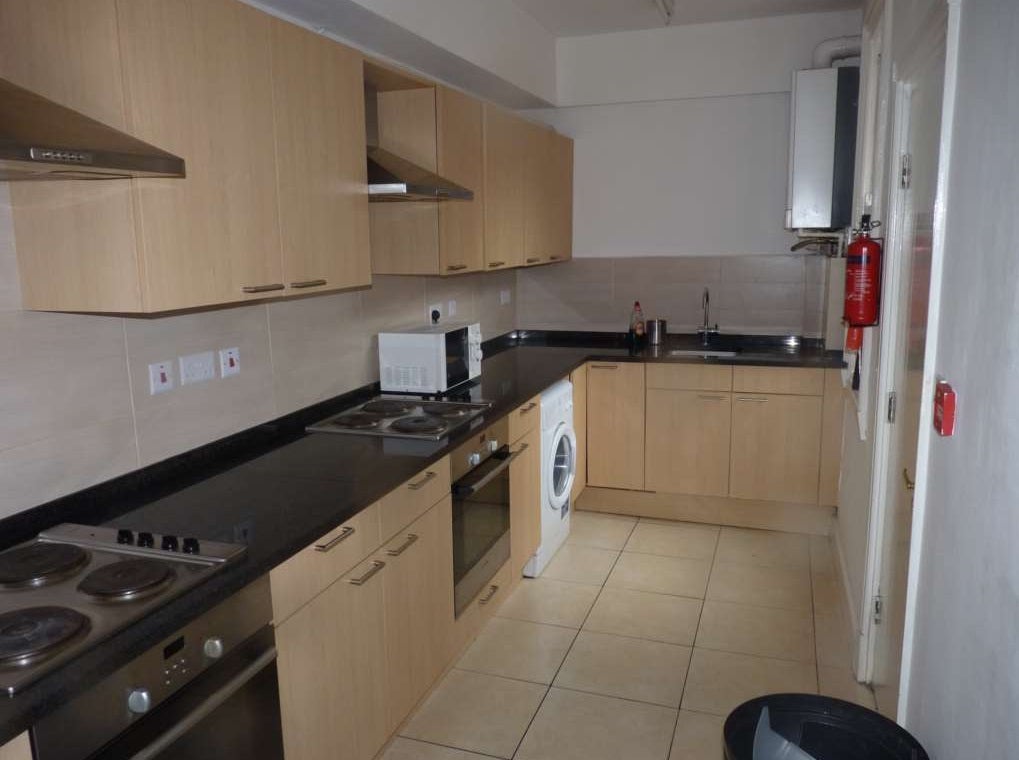 Flat Derby Road in Nottingham