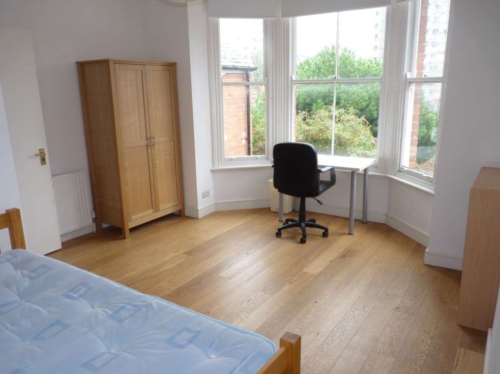Flat Derby Road in Nottingham
