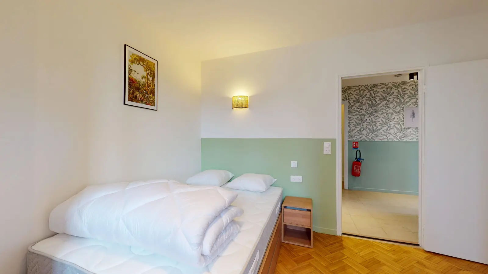 Room Impasse des Fleurs in Bois-Colombes