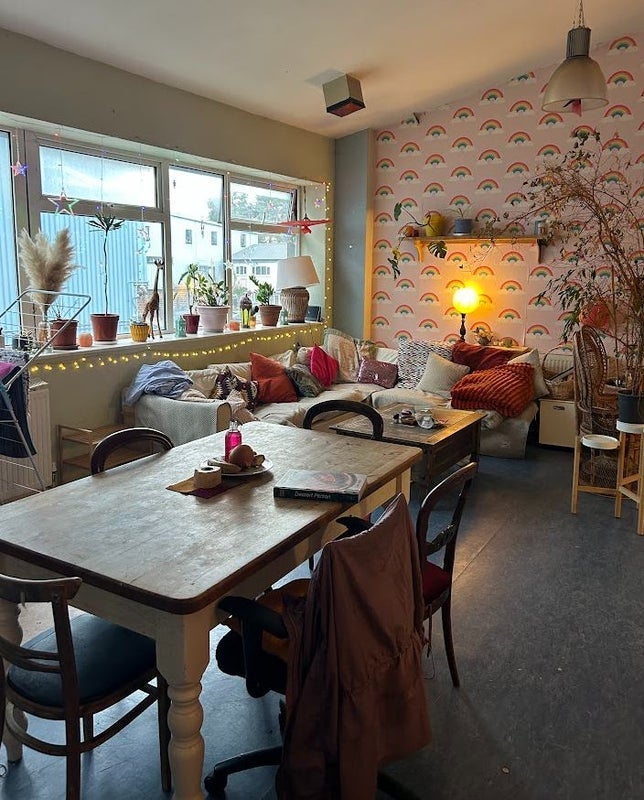 Room Eade Road in Greater London