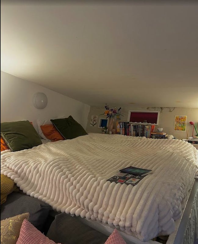 Room Eade Road in Greater London