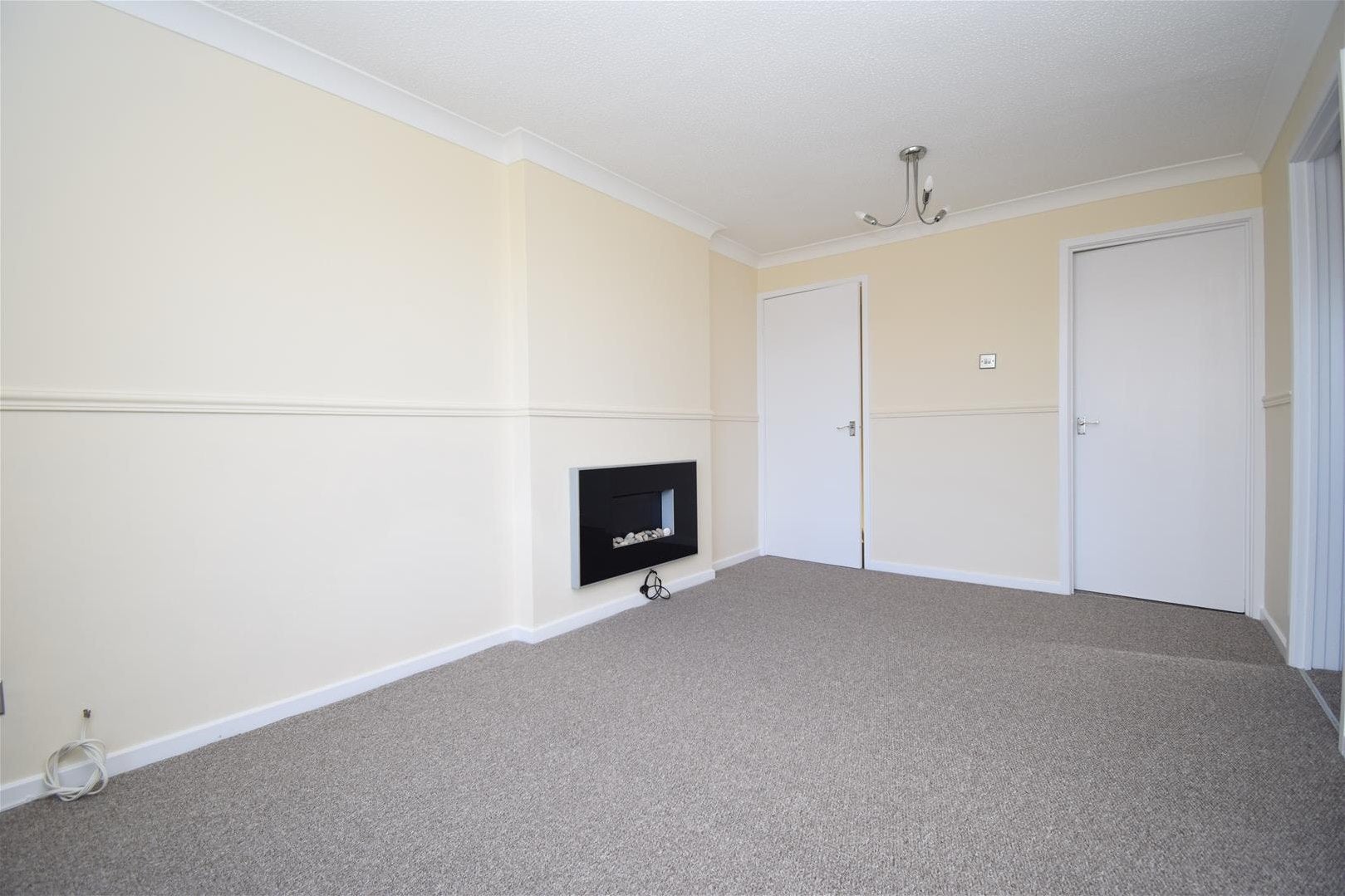 Flat Wordsworth Grove in Wakefield