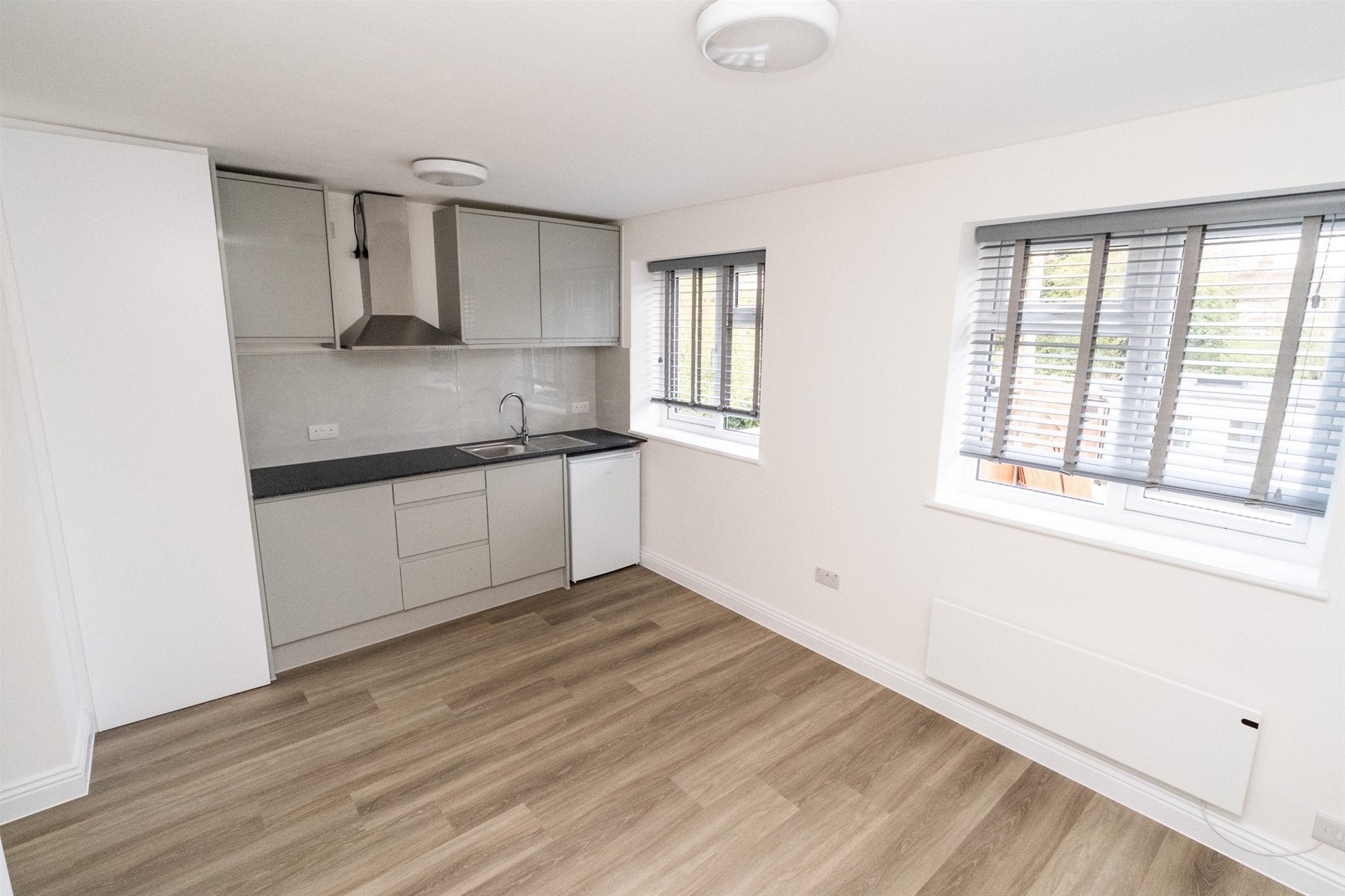 Flat Stag Lane in Greater London