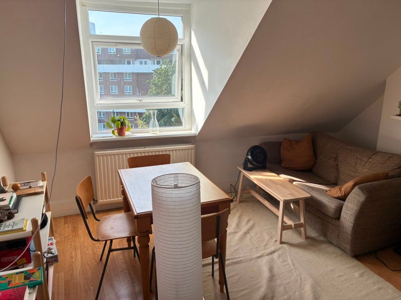 Room Newington Green in Greater London