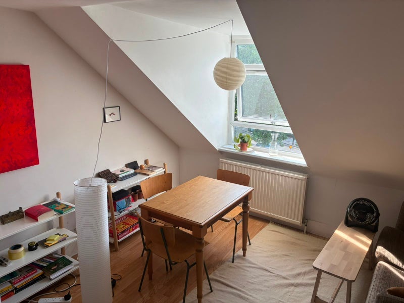 Room Newington Green in Greater London