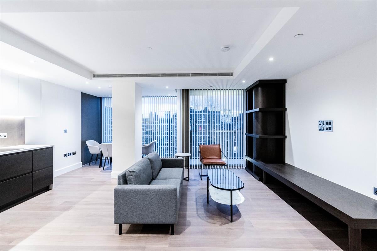 Flat Warwick Lane in Greater London