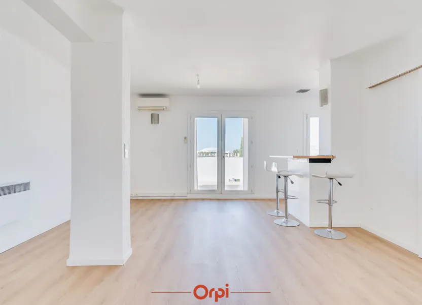 Flat Boulevard Larrat in Marseille