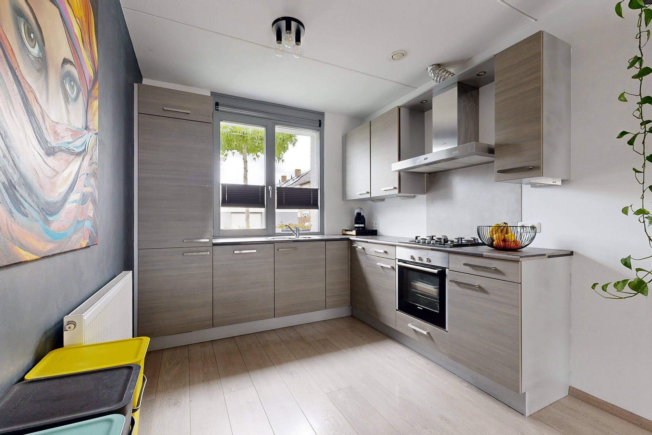 Tussenwoning te koop: Vermeerstraat 13, Fijnaart