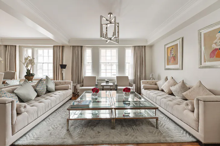 Flat Sloane Street in Greater London